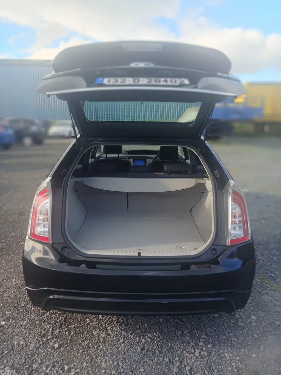 Toyota Prius Saloon, Petrol Hybrid, 2013, Black