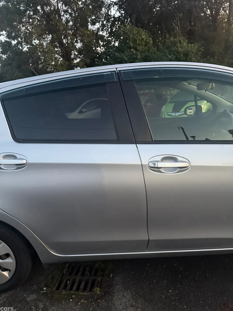 Toyota Vitz Hatchback, Petrol, 2018, Silver
