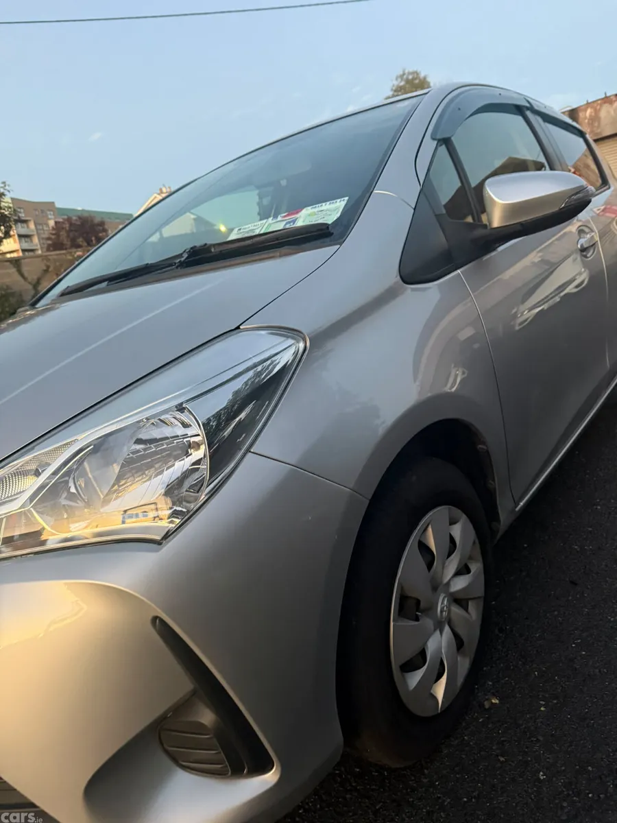 Toyota Vitz Hatchback, Petrol, 2018, Silver
