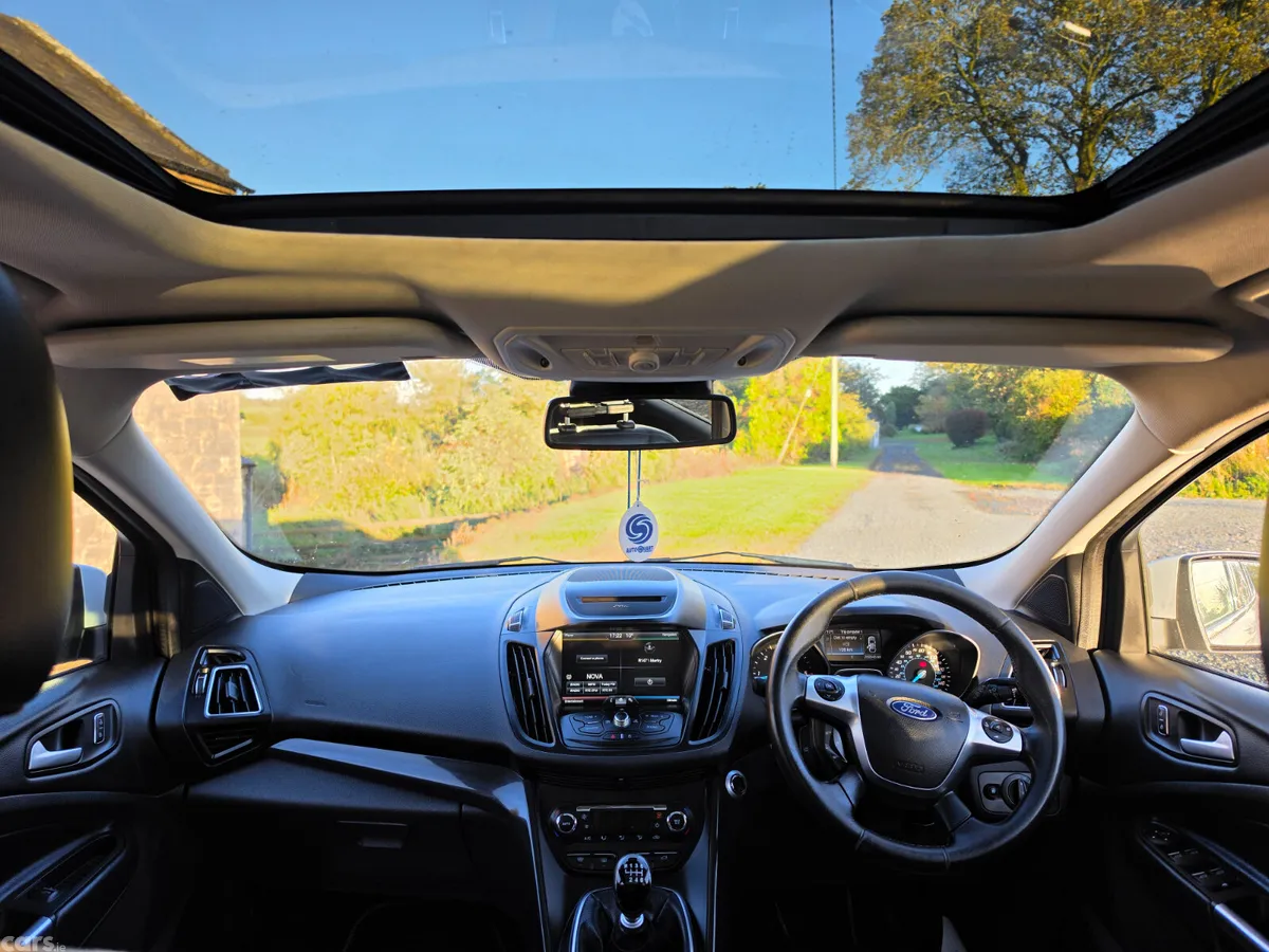 Ford Kuga SUV, Diesel, 2015, White