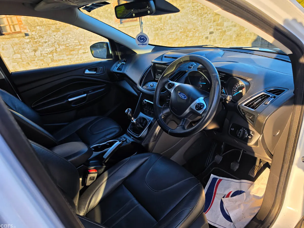 Ford Kuga SUV, Diesel, 2015, White
