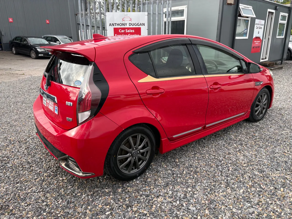 Toyota Aqua Hatchback, Petrol Hybrid, 2015, Red