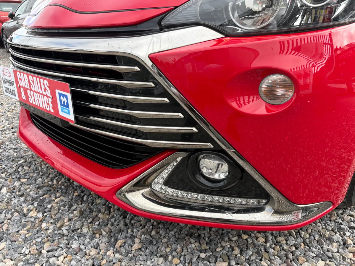 Toyota Aqua Hatchback, Petrol Hybrid, 2015, Red