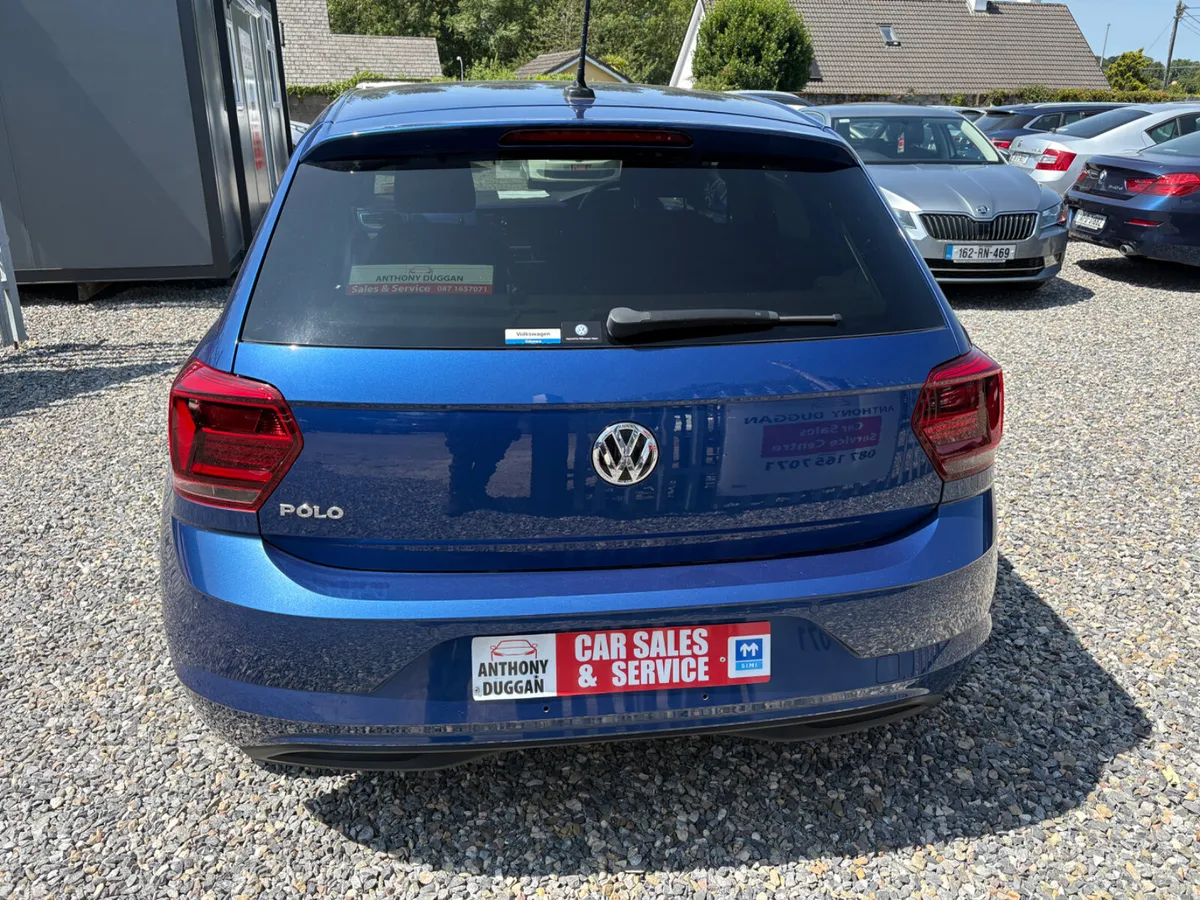 Volkswagen Polo Hatchback, Petrol, 2019, Blue