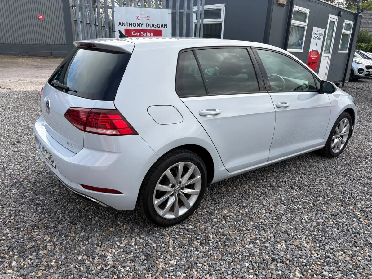 Volkswagen Golf Hatchback, Petrol, 2018, White