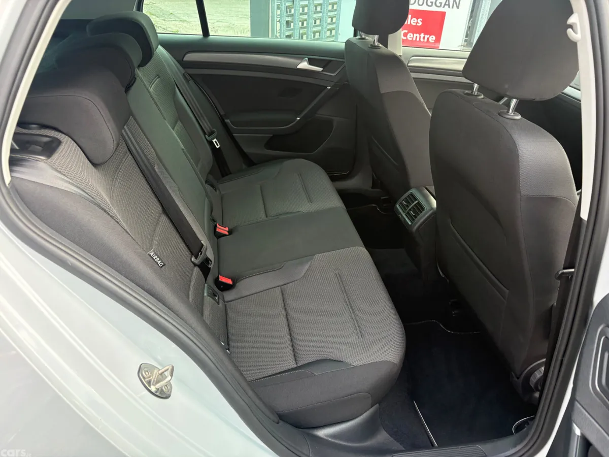 Volkswagen Golf Hatchback, Petrol, 2018, White