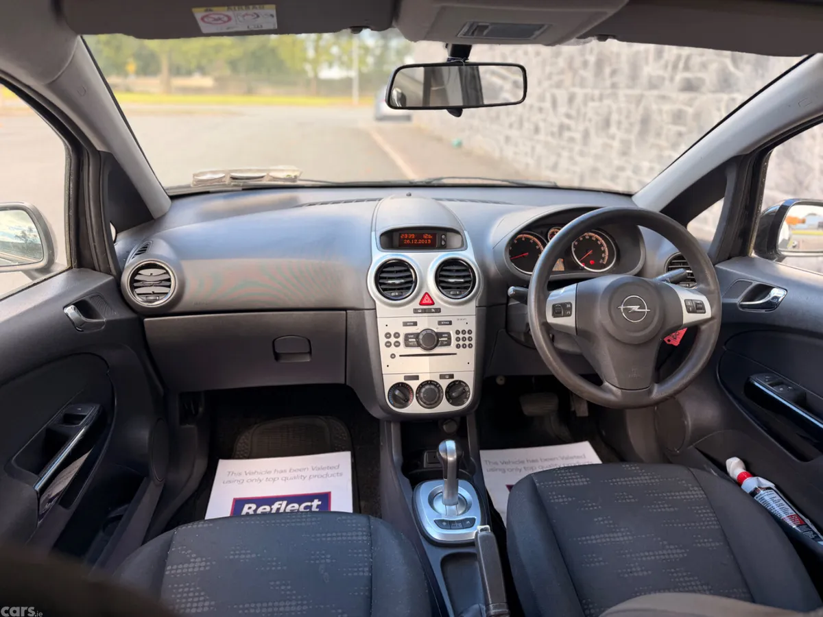 Opel Corsa Hatchback, Petrol, 2014, Black