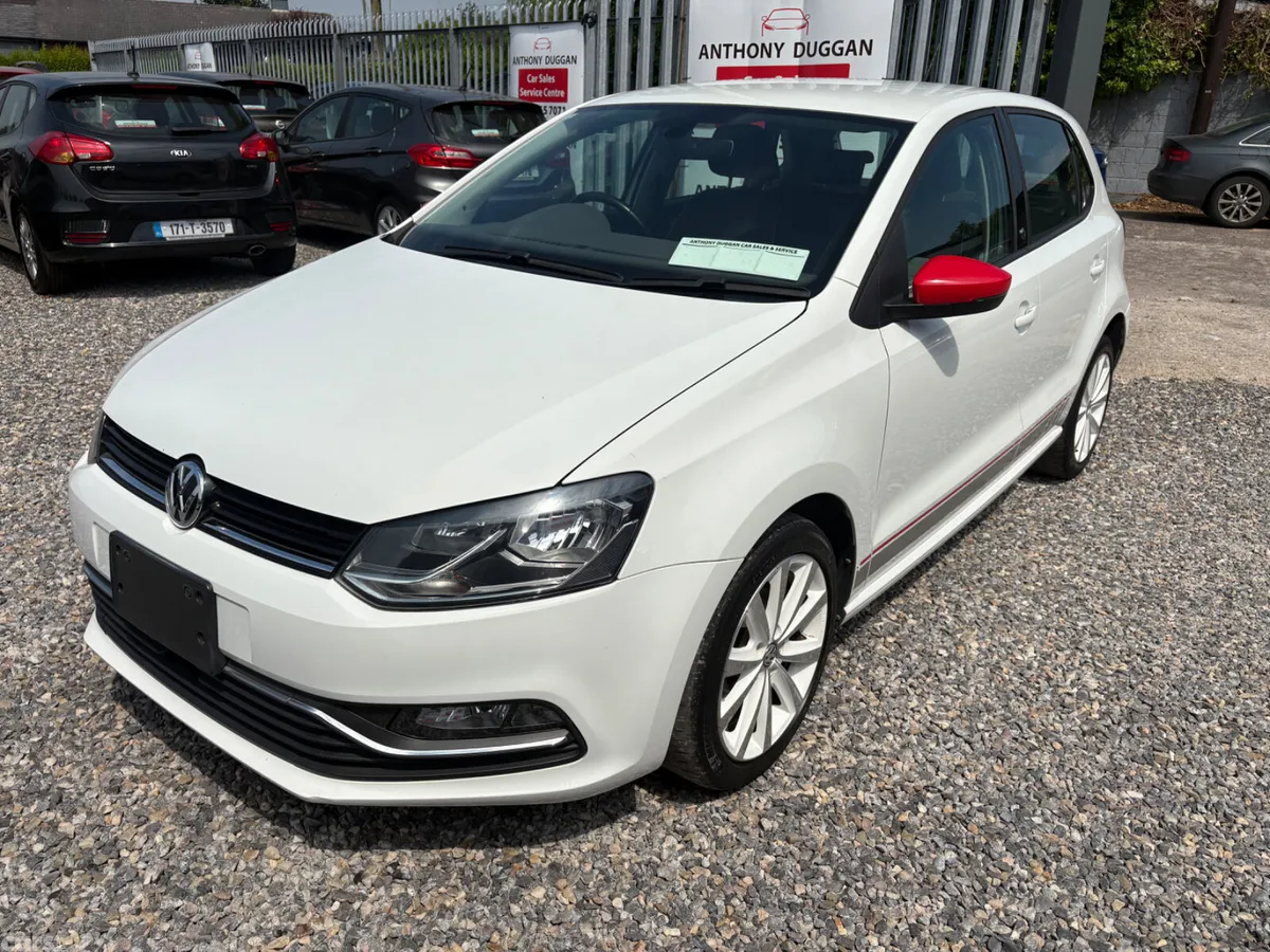 Volkswagen Polo Hatchback, Petrol, 2017, White