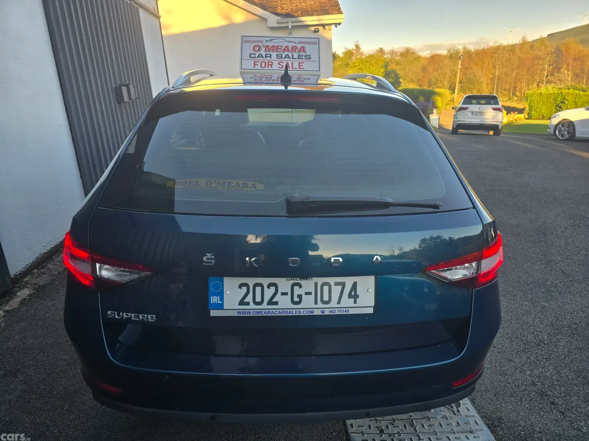 Skoda Superb Estate, Diesel, 2020, Blue