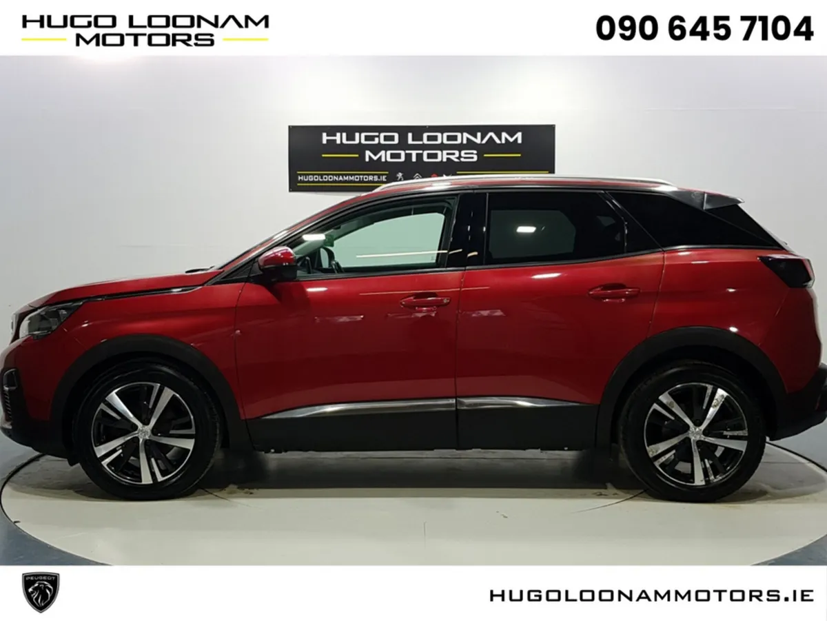 Peugeot 3008 MPV, Diesel, 2019, Red