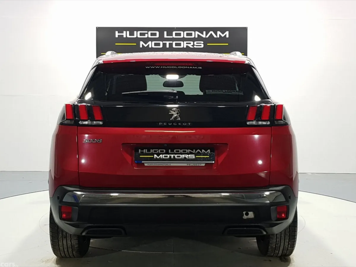Peugeot 3008 MPV, Diesel, 2019, Red