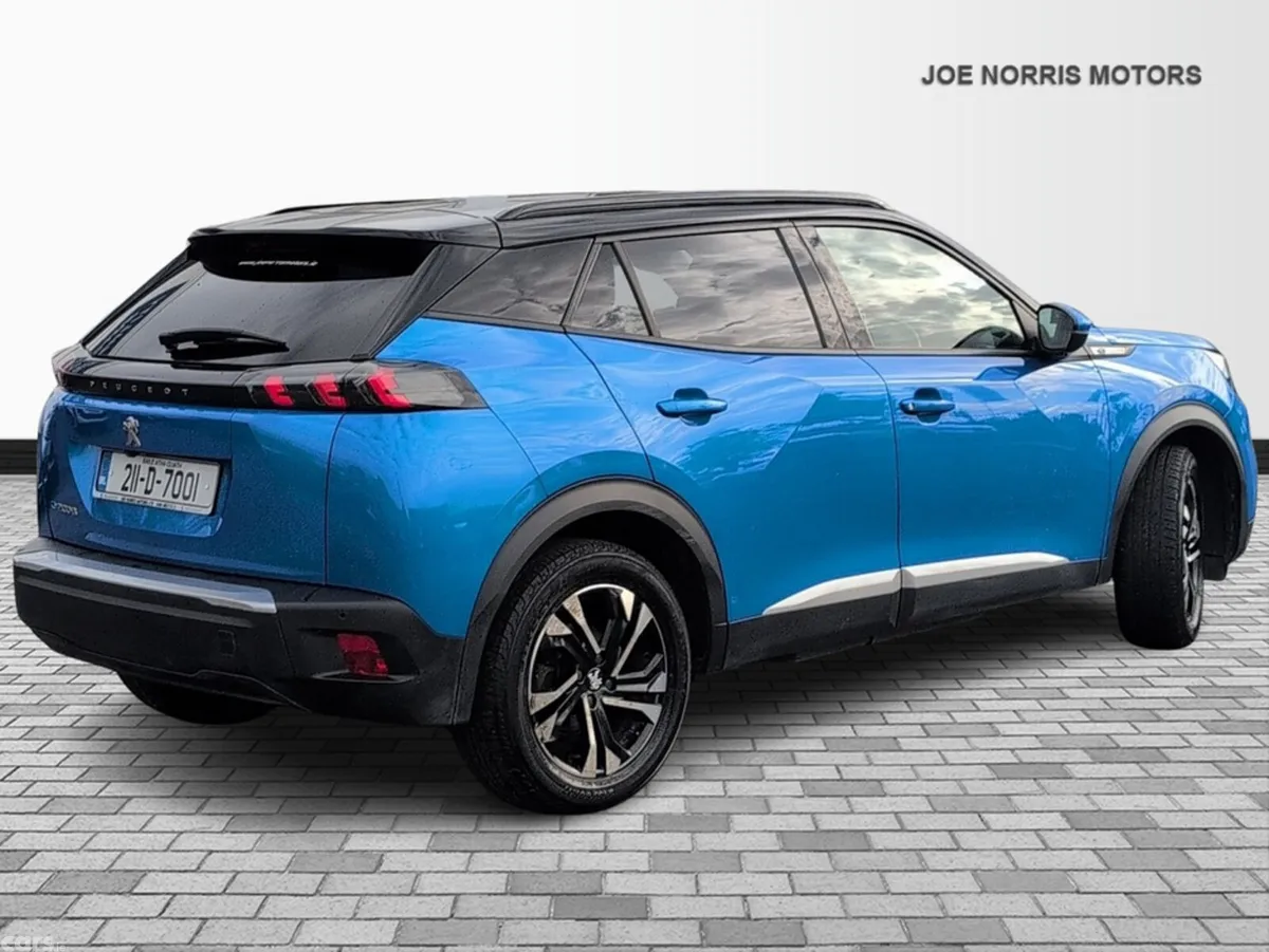 Peugeot 2008 MPV, Electric, 2021, Blue
