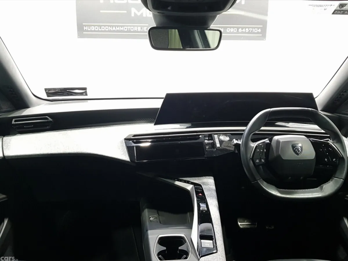 Peugeot 3008 MPV, Petrol, 2025, Grey