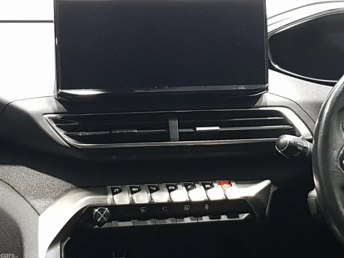 Peugeot 3008 MPV, Diesel, 2022, Blue