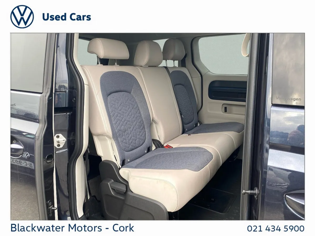 Volkswagen ID.Buzz Estate, Electric, 2023, Blue