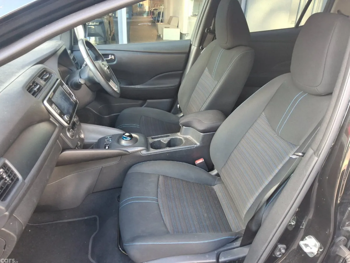 Nissan Leaf Hatchback, Electric, 2024, Black