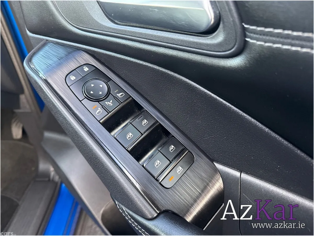 Nissan Qashqai SUV, Petrol, 2023, Blue