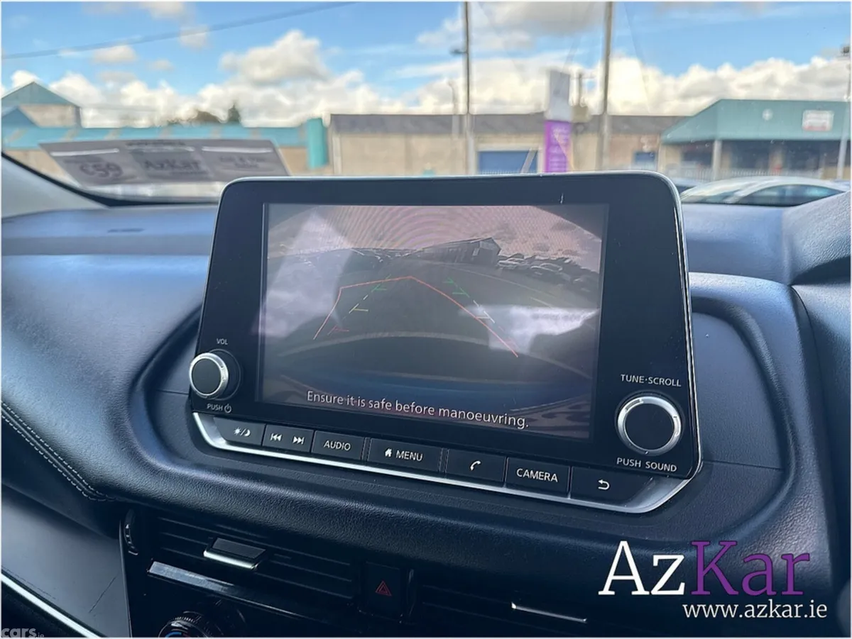 Nissan Qashqai SUV, Petrol, 2023, Blue