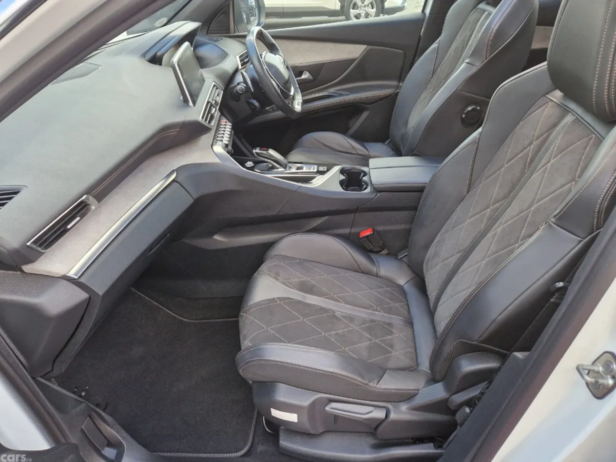 Peugeot 3008 Hatchback, Diesel, 2018, White