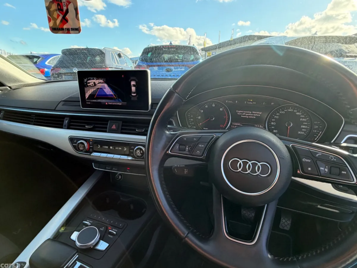 Audi A4 Saloon, Petrol, 2017, White