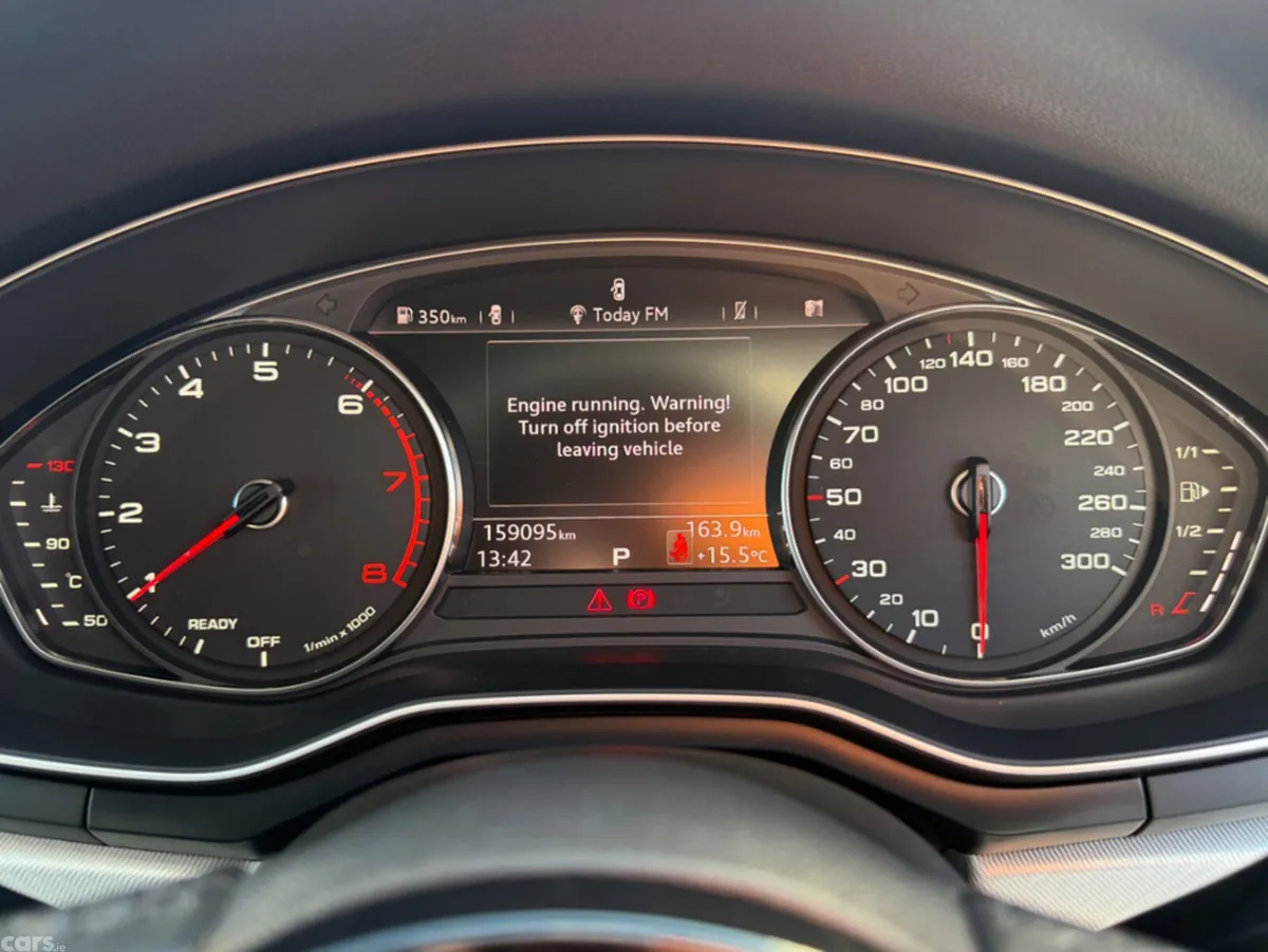 Audi A4 Saloon, Petrol, 2017, White