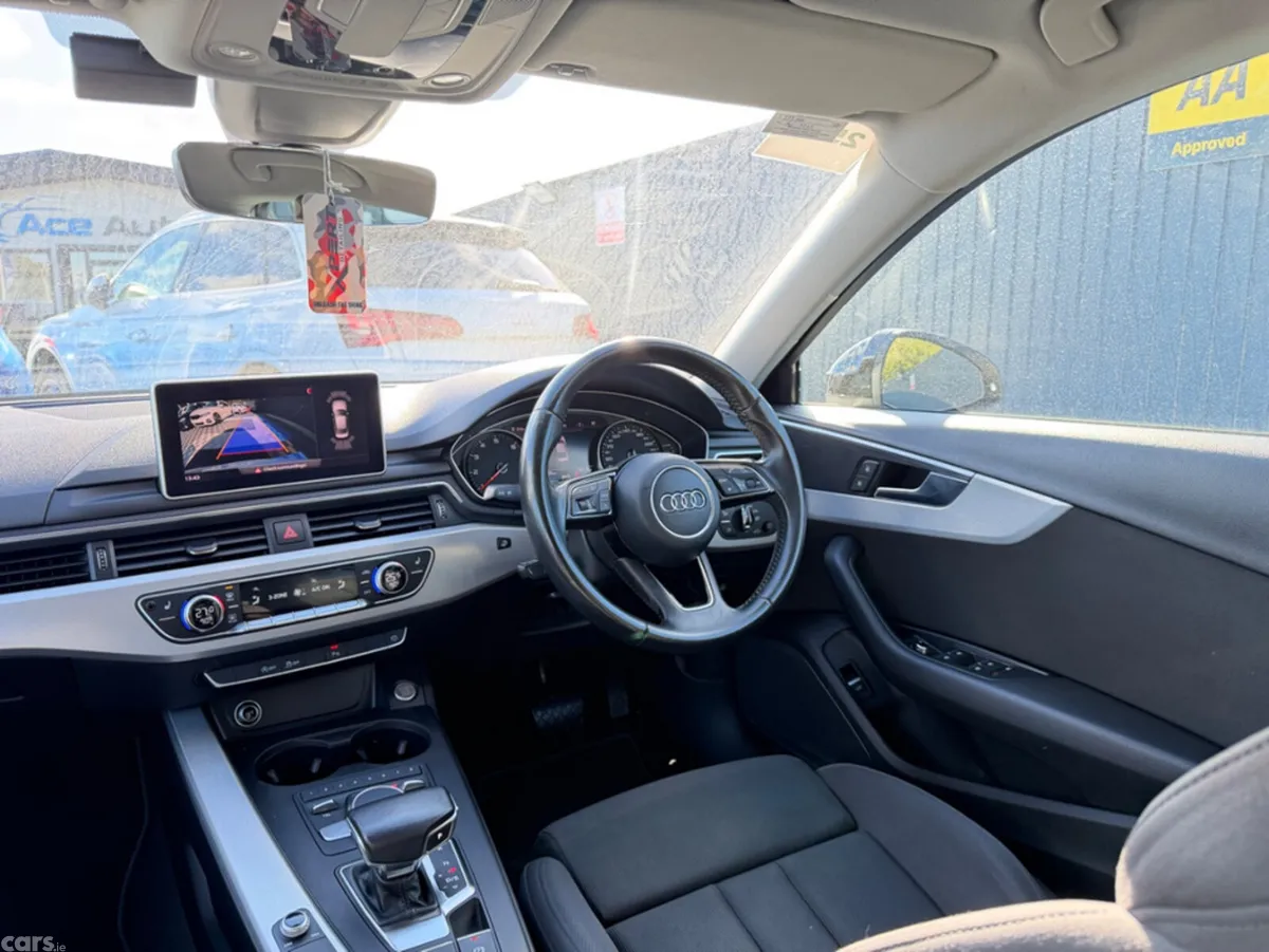 Audi A4 Saloon, Petrol, 2017, White