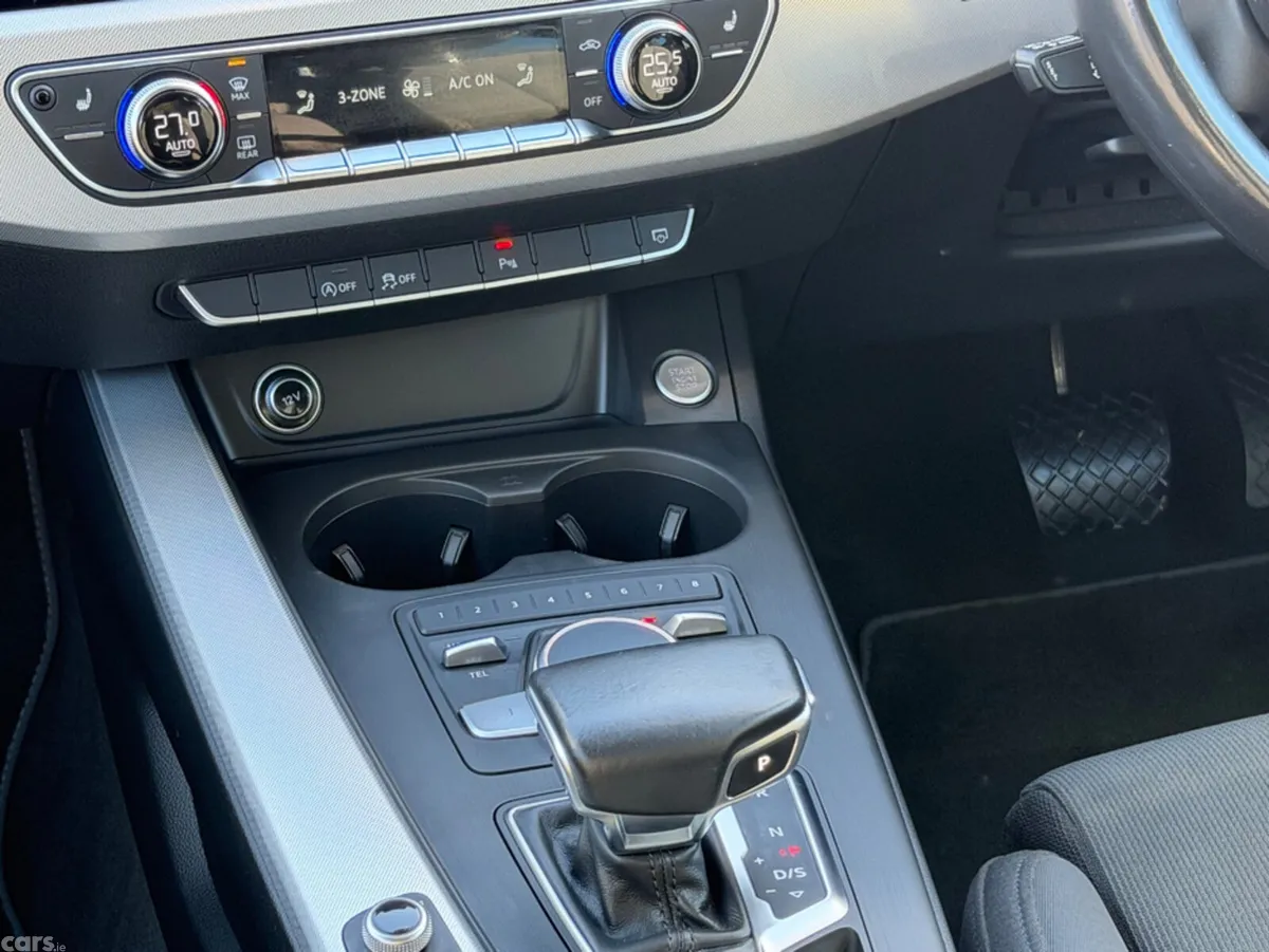 Audi A4 Saloon, Petrol, 2017, White