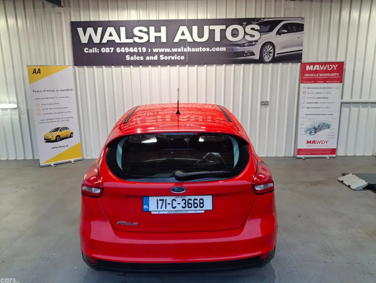 Ford Focus Hatchback, Diesel, 2017, Red