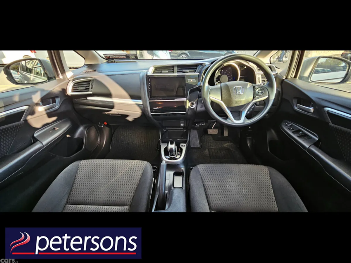 Honda Fit Hatchback, Petrol Hybrid, 2018, Silver