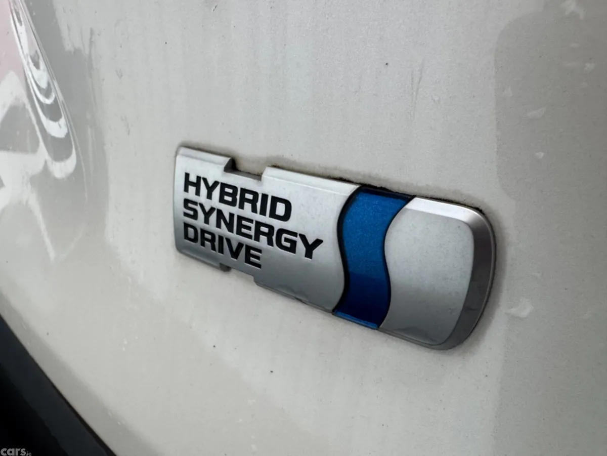 Toyota RAV4 SUV, Petrol Hybrid, 2019, White