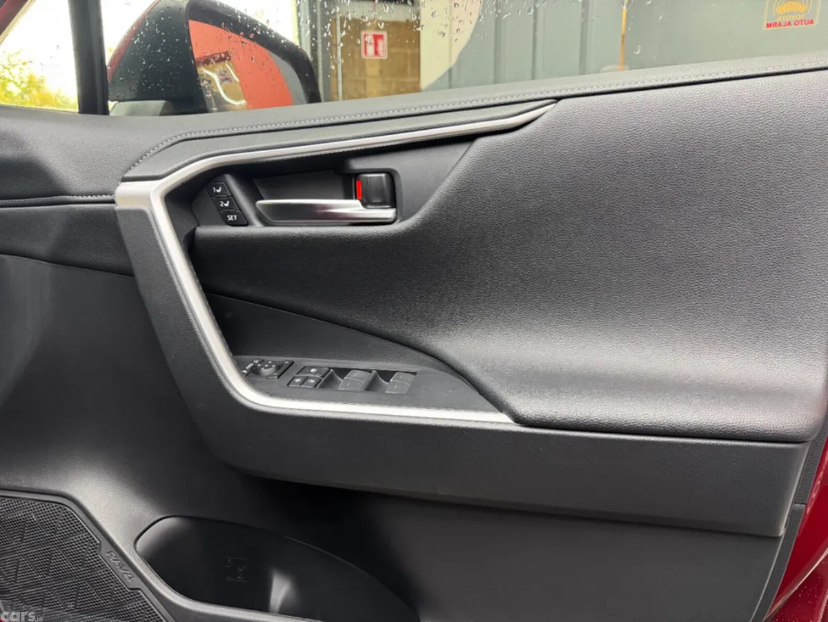 Toyota RAV4 SUV, Petrol Hybrid, 2024, Red