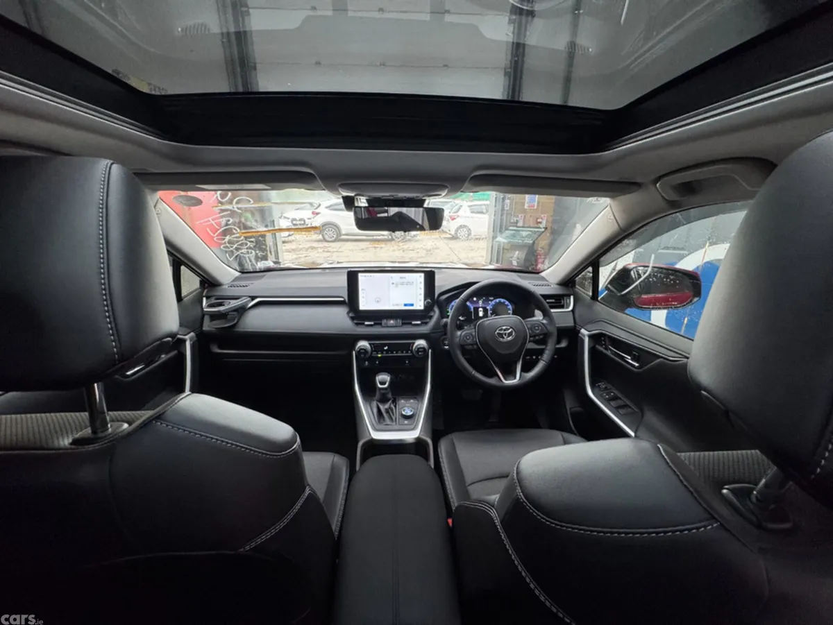 Toyota RAV4 SUV, Petrol Hybrid, 2024, Red