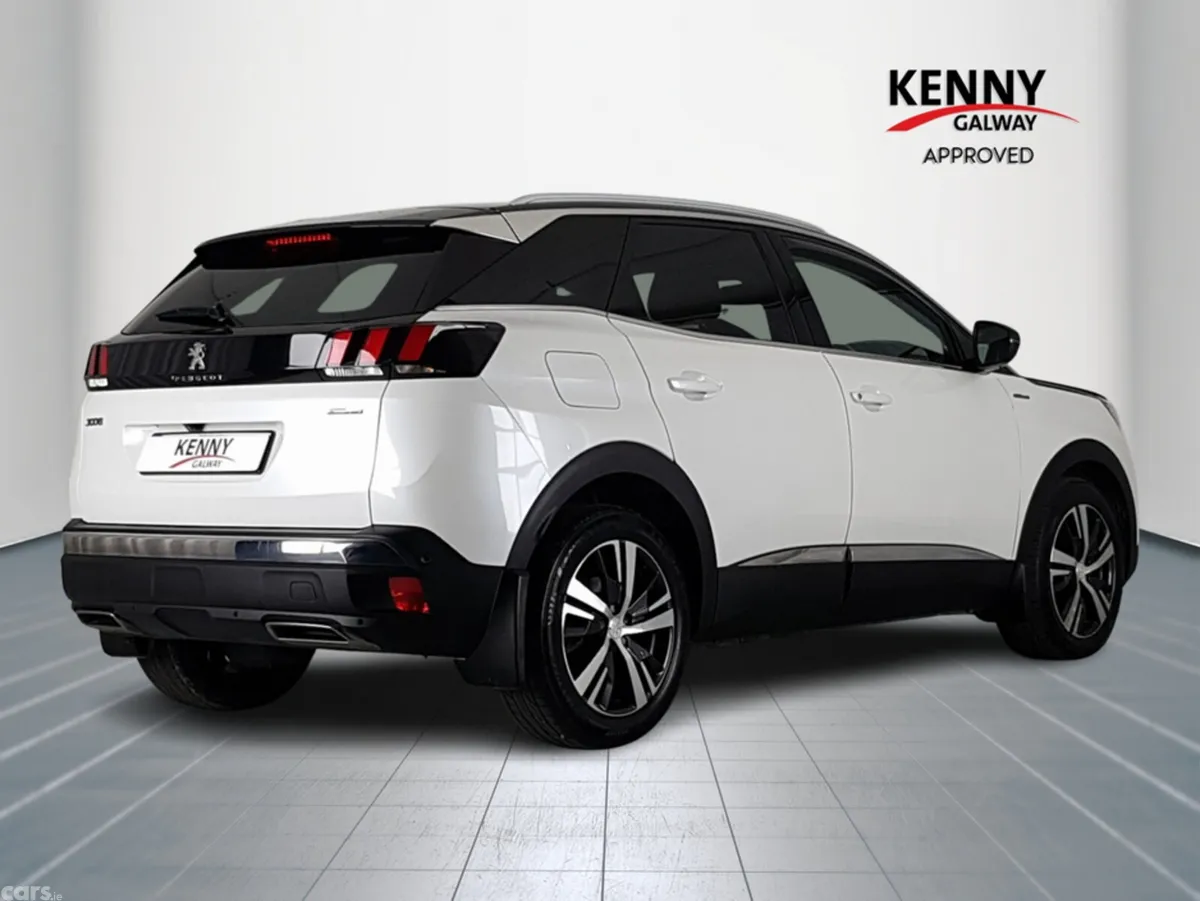 Peugeot 3008 MPV, Petrol, 2019, White