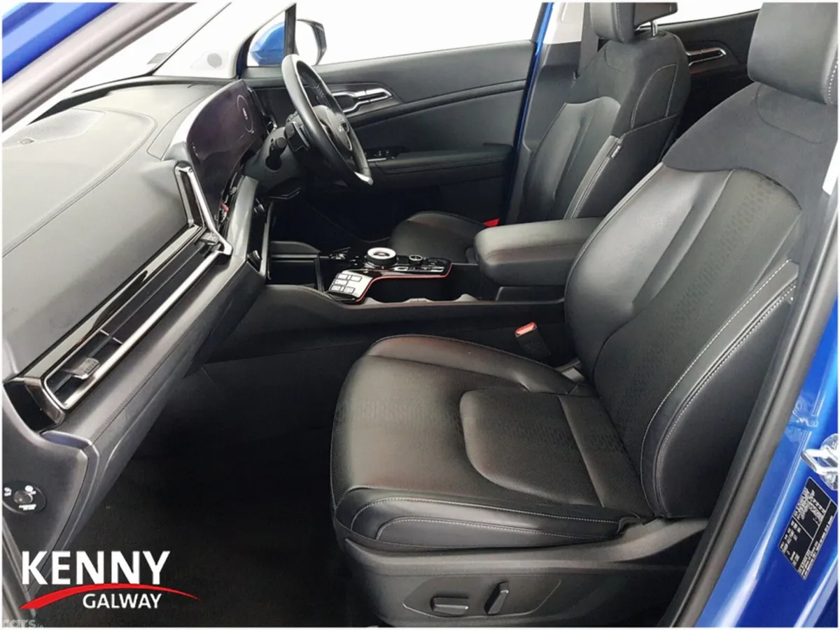Kia Sportage MPV, Petrol Plug-in Hybrid, 2026, Blue