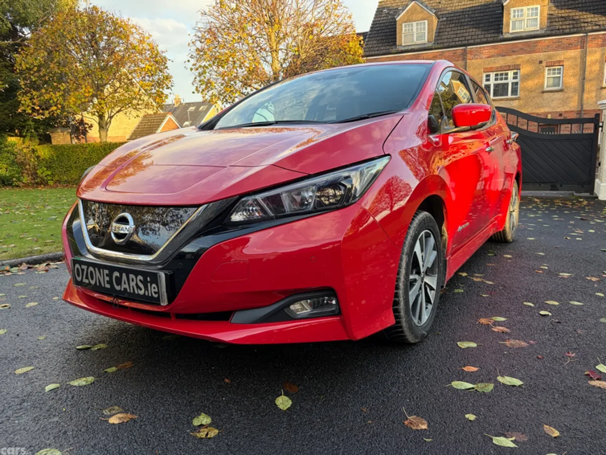 Nissan Leaf Hatchback, Electric, 2019, Red