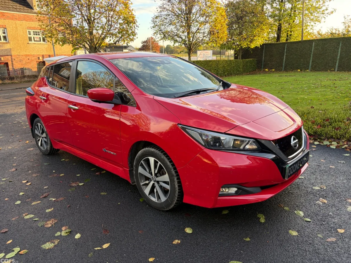 Nissan Leaf Hatchback, Electric, 2019, Red