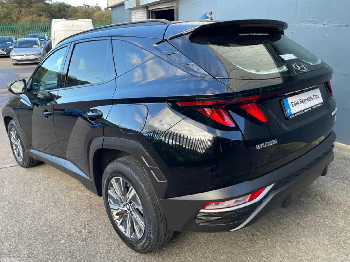 Hyundai Tucson SUV, Petrol Hybrid, 2023, Black