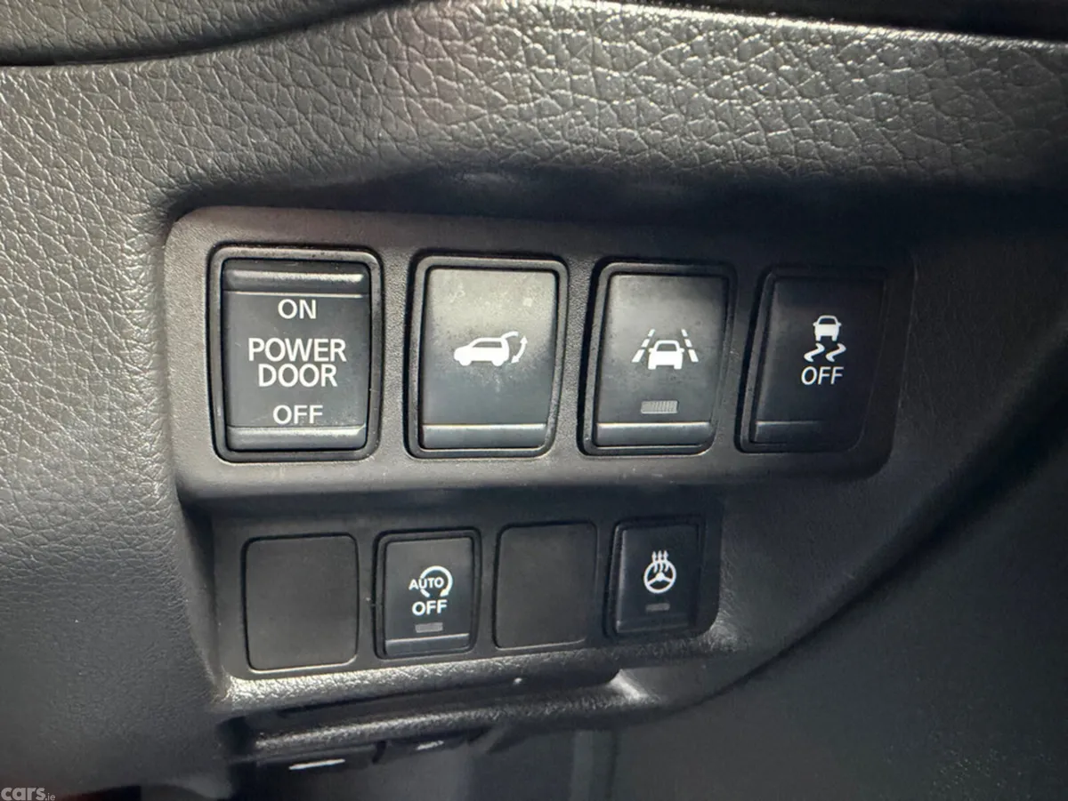 Nissan X-Trail MPV, Diesel, 2020, Grey