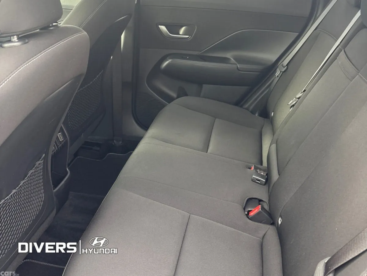 Hyundai KONA MPV, Petrol, 2026, Black