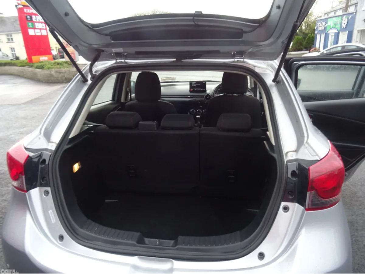 Mazda Mazda2 Hatchback, Petrol, 2023, Grey