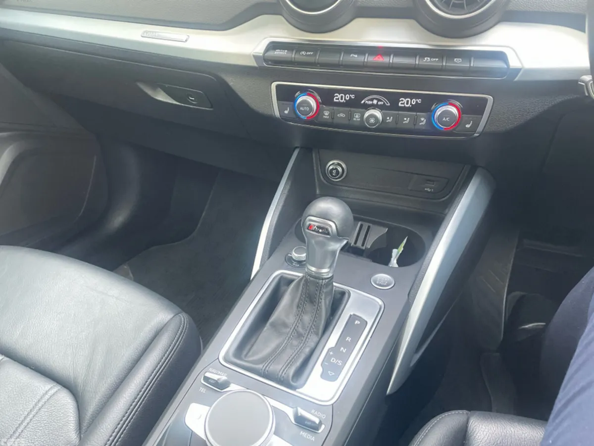 Audi Q2 Estate, Petrol, 2018, White