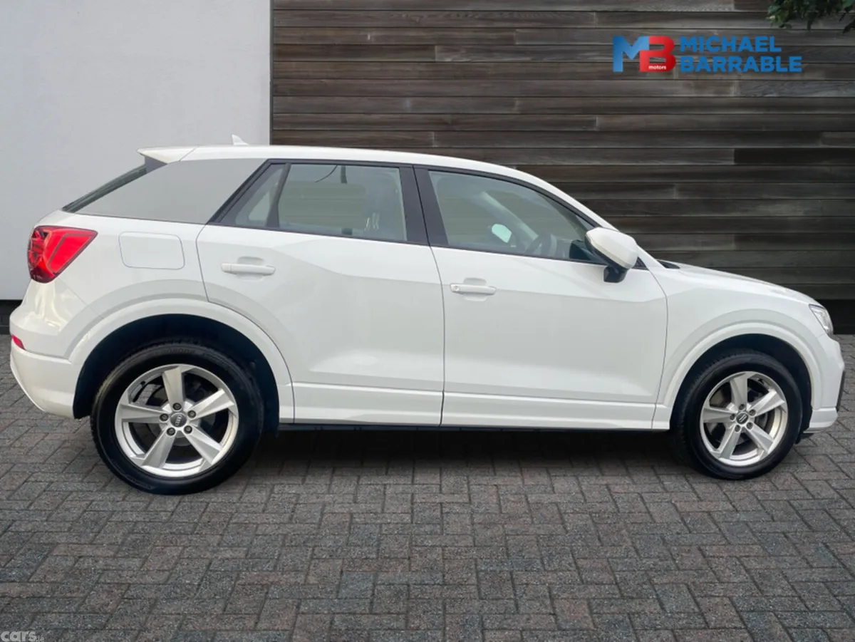 Audi Q2 Estate, Petrol, 2018, White