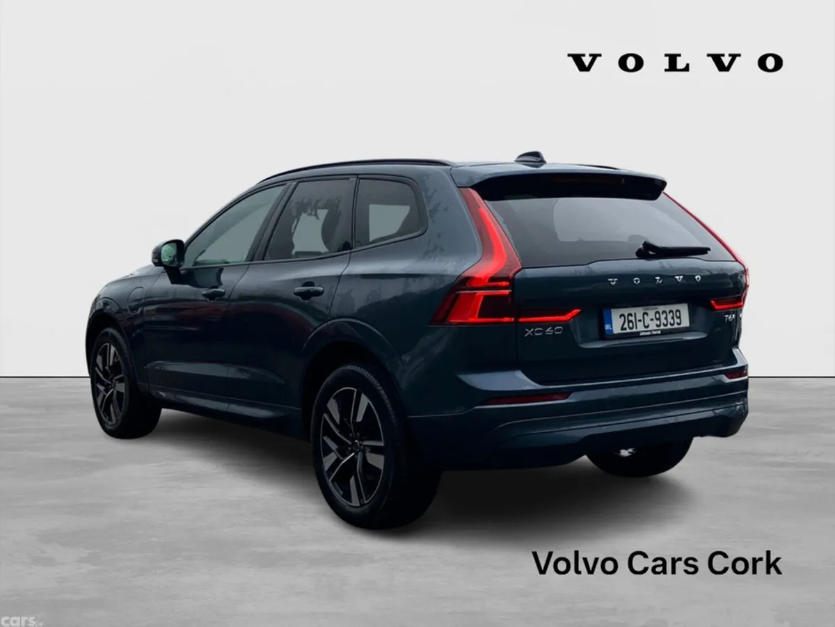 Volvo XC60 SUV, Petrol Plug-in Hybrid, 2026, Blue