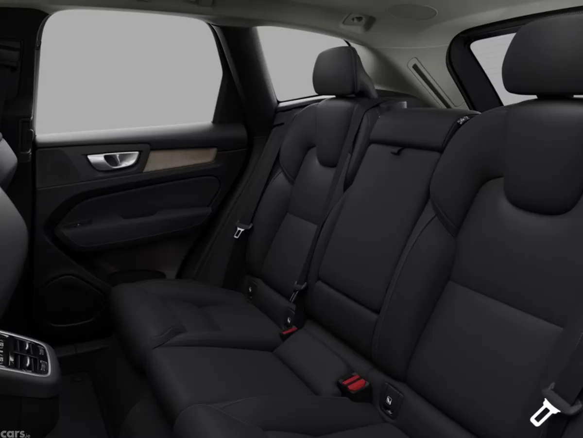 Volvo XC60 SUV, Petrol Plug-in Hybrid, 2027, Bronze