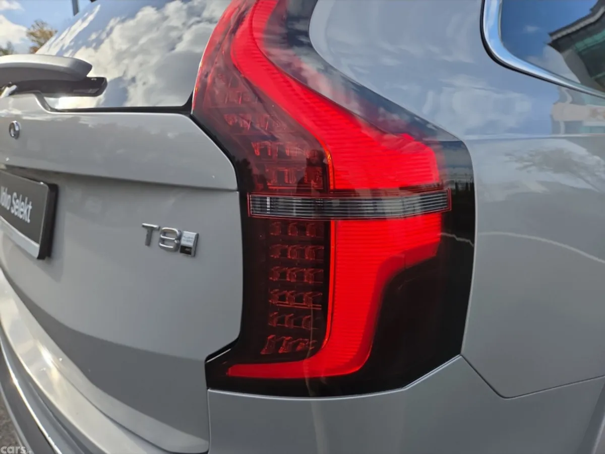 Volvo XC90 SUV, Petrol Plug-in Hybrid, 2025, Silver
