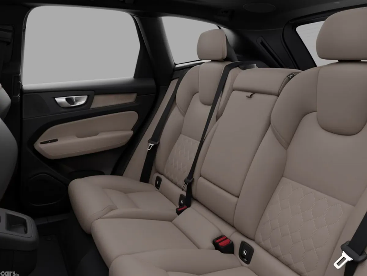 Volvo XC60 SUV, Petrol Plug-in Hybrid, 2027, Black