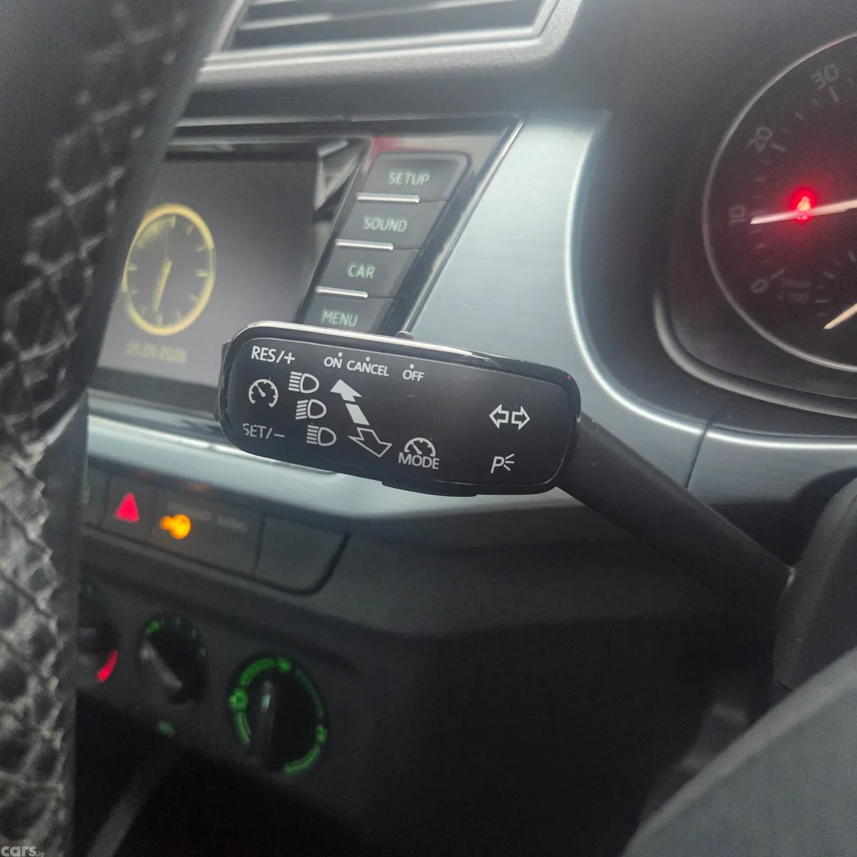 Skoda Fabia Hatchback, Petrol, 2016, Silver