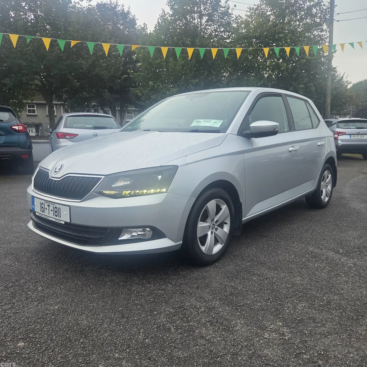 Skoda Fabia Hatchback, Petrol, 2016, Silver