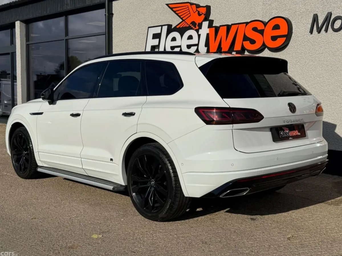 Volkswagen Touareg SUV, Diesel, 2023, White