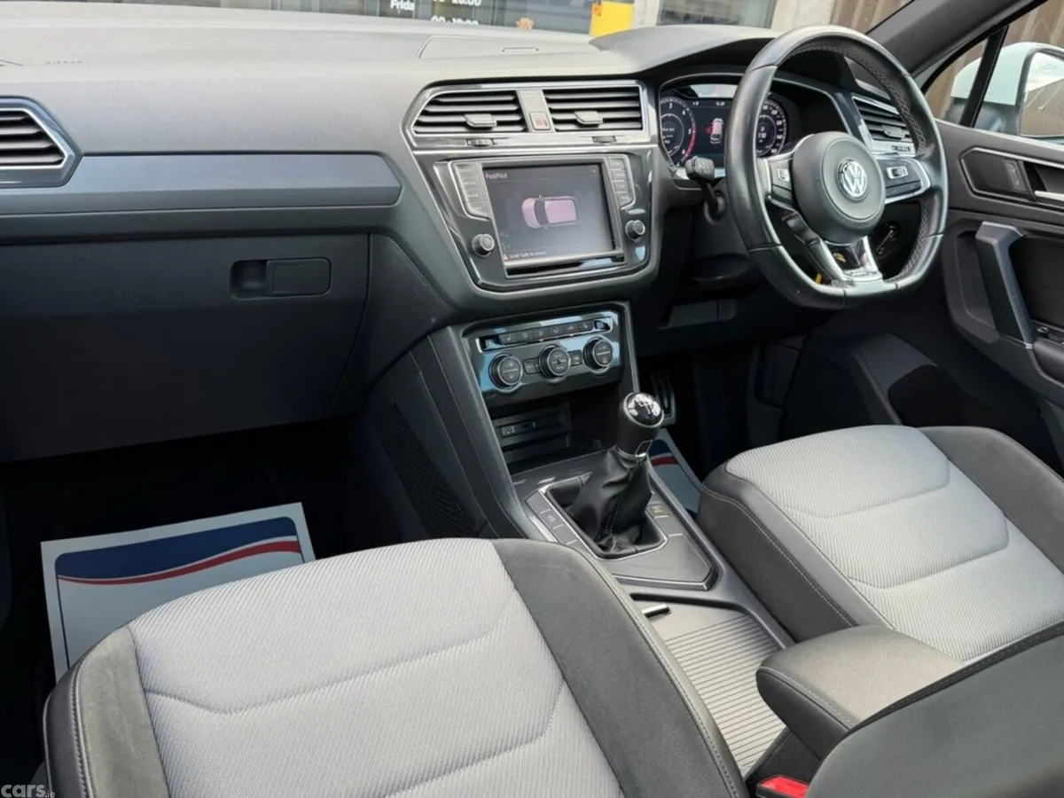 Volkswagen Tiguan SUV, Diesel, 2017, White